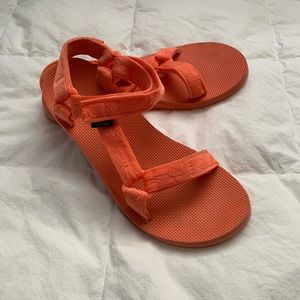 Women’s Coral Teva Universal Originals